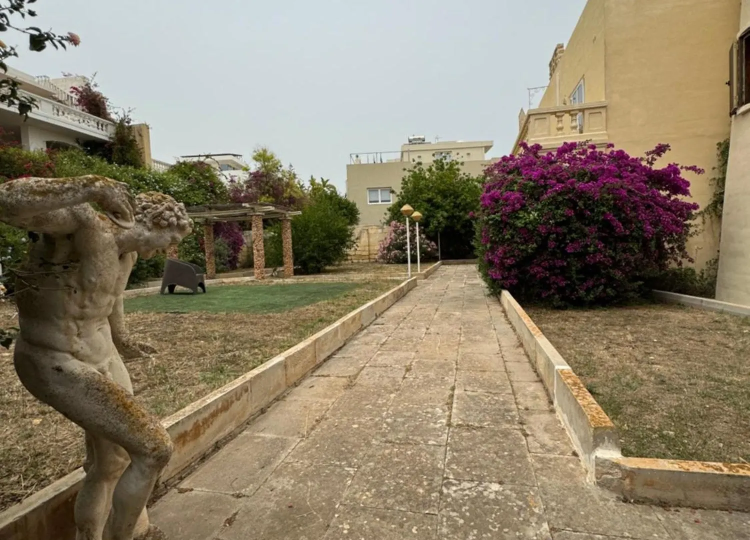 Villa Xiwan Is-Swieqi Malta